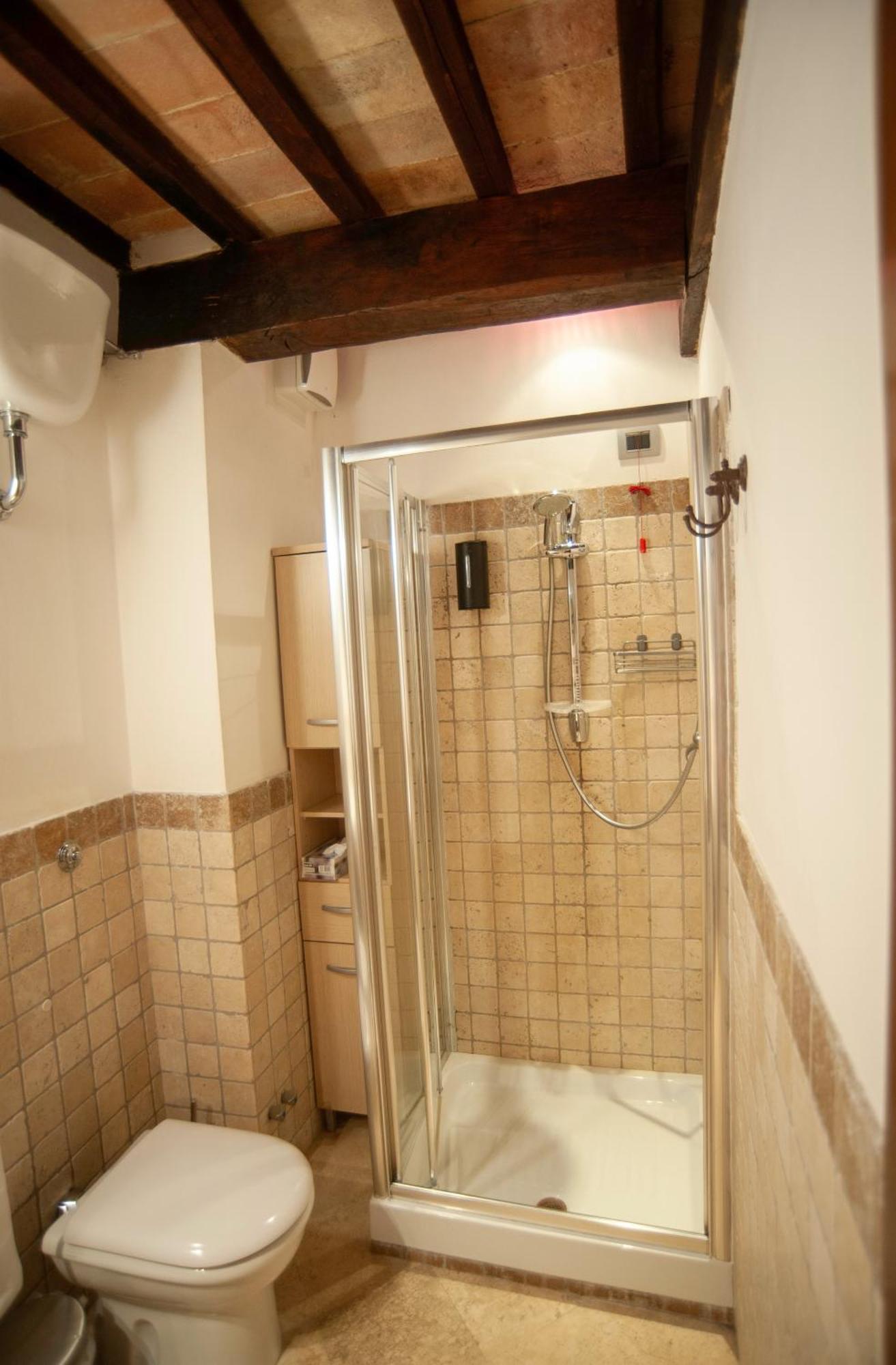 ナルニCasa Dell'Oliveto "Parcheggio Gratuito"アパートメント エクステリア 写真
