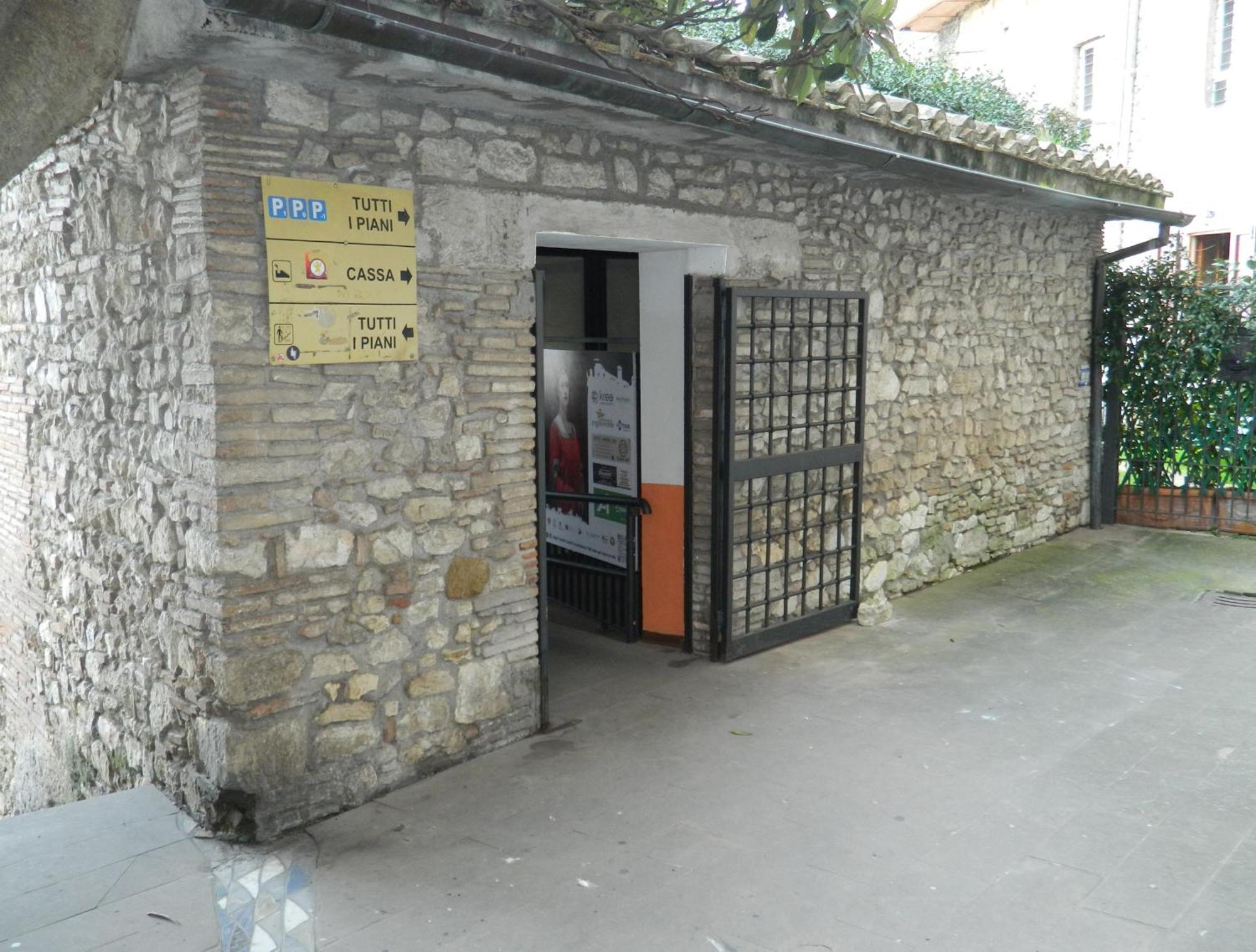 ナルニCasa Dell'Oliveto "Parcheggio Gratuito"アパートメント エクステリア 写真